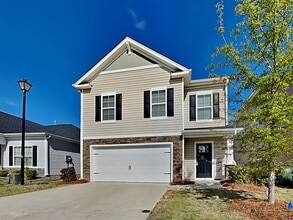 Building Photo - 922 Citation St