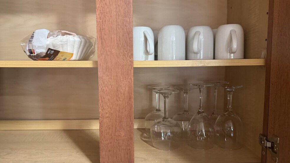 Building Photo - 123 Growden Ln