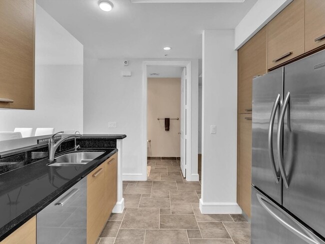 Building Photo - 4444 El Mar Dr