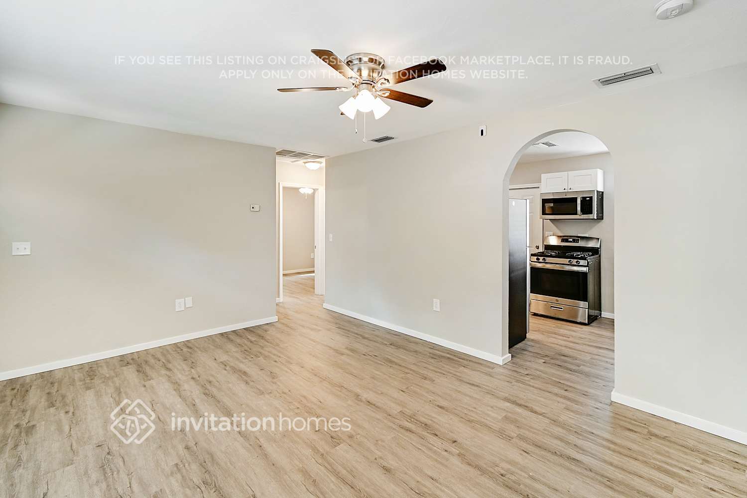 Building Photo - 415 Cheyenne Dr