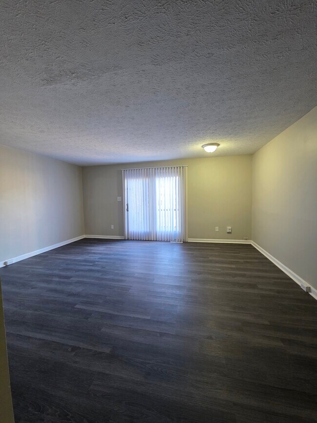 Building Photo - 8512 Hague Rd