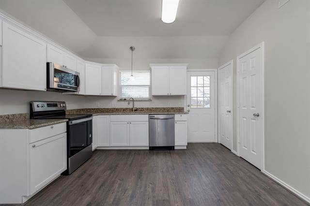 Building Photo - 8112 Arbor Ave