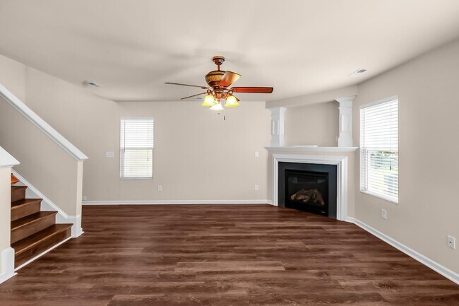 Building Photo - 2937 Westbury Ct
