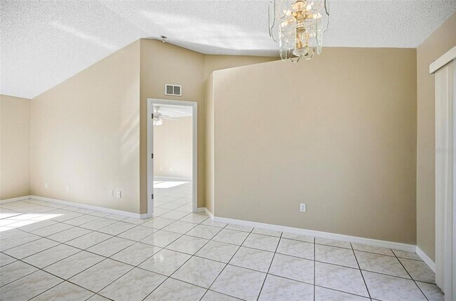 Building Photo - 106 La Mancha Dr