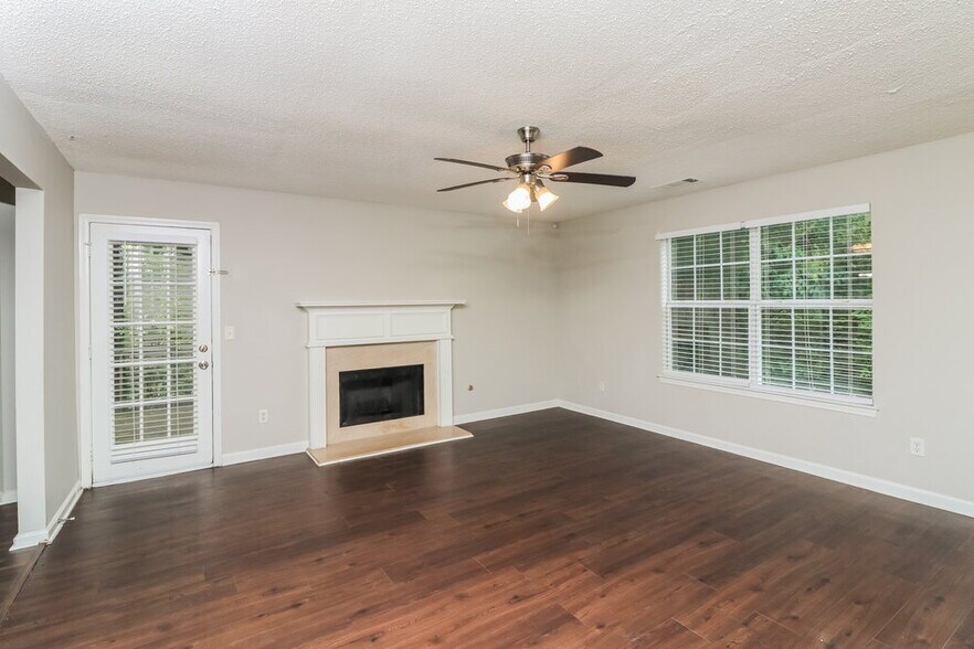 Building Photo - 4125 Clarks Tr