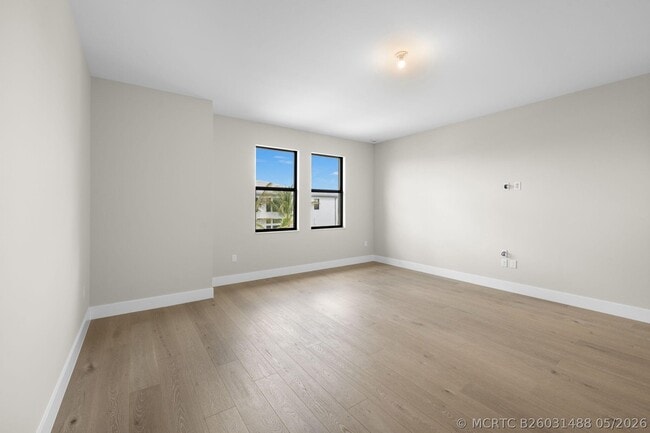 Building Photo - 20414 Juniper Bay Ave