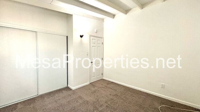 Building Photo - 13249 Osage Rd