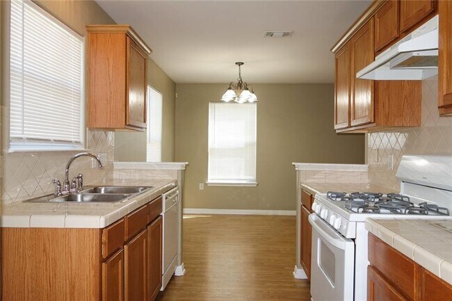 Building Photo - 6308 Perlita Dr