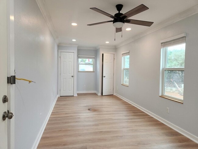 Building Photo - 100 Chula Vista Dr