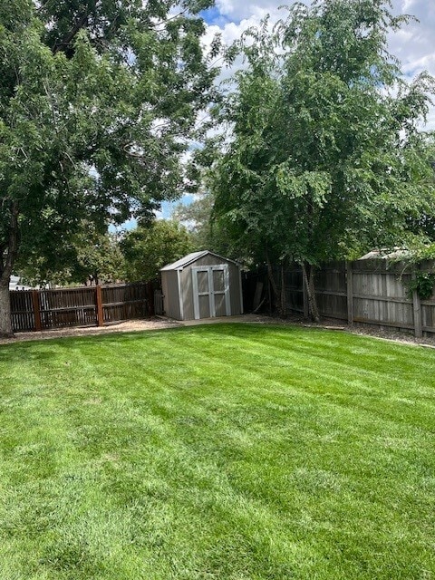 Building Photo - 16570 E Dickenson Pl