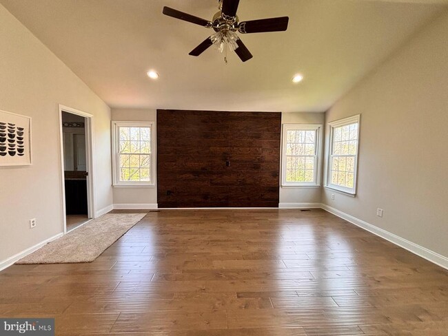 Building Photo - 34 Ironwood Dr