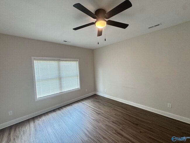 Building Photo - 151 Williams Pointe Boulevard SW