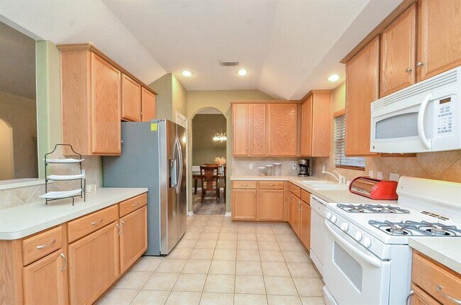 Building Photo - 20203 Goss Hollow Ln