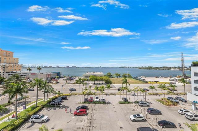 Building Photo - 7901 Hispanola Ave