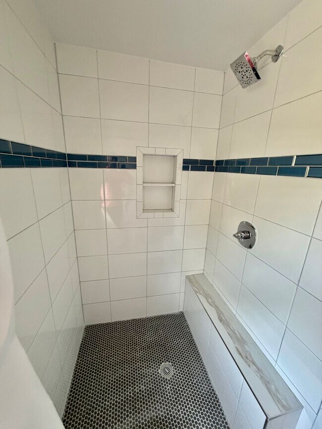 Building Photo - FOR RENT: Charming Remodeled Arts & Crafts Home in Monticello