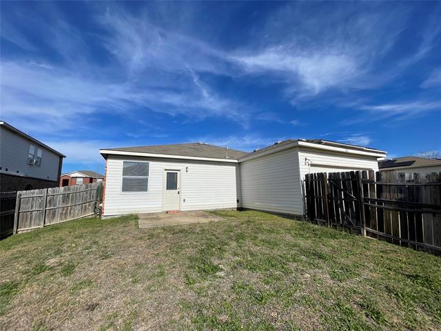 Building Photo - 724 Courson Dr