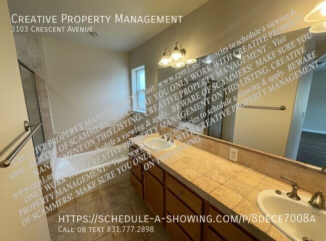 Building Photo - 3103 Crescent Ave