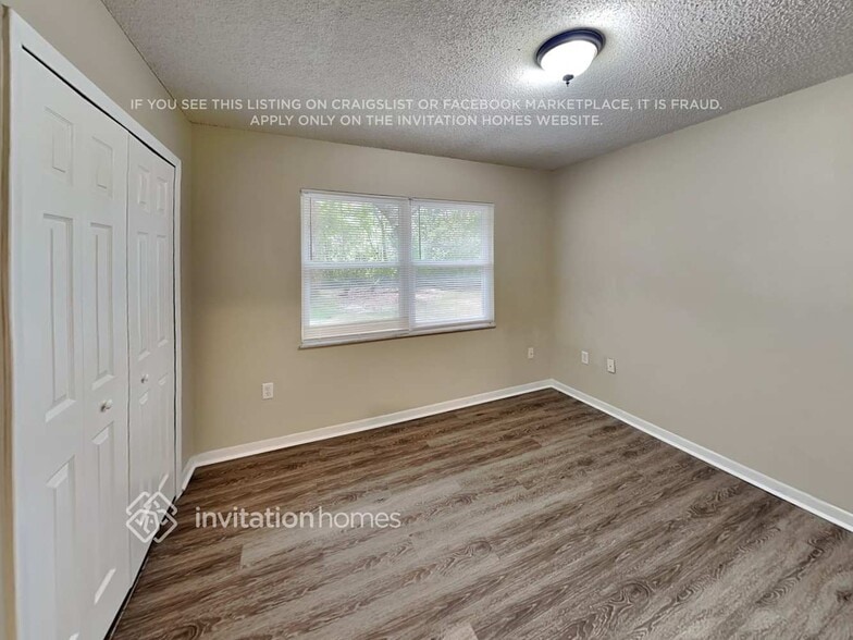 Building Photo - 713 Little Wekiva Rd