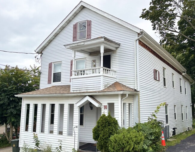 Primary Photo - 10 Mountain Ave