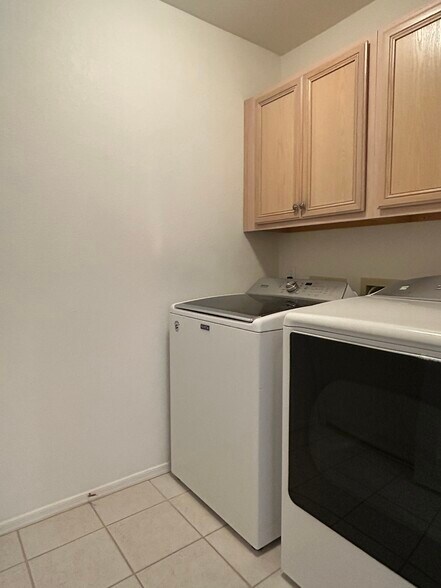 Building Photo - 15045 N 54th Pl