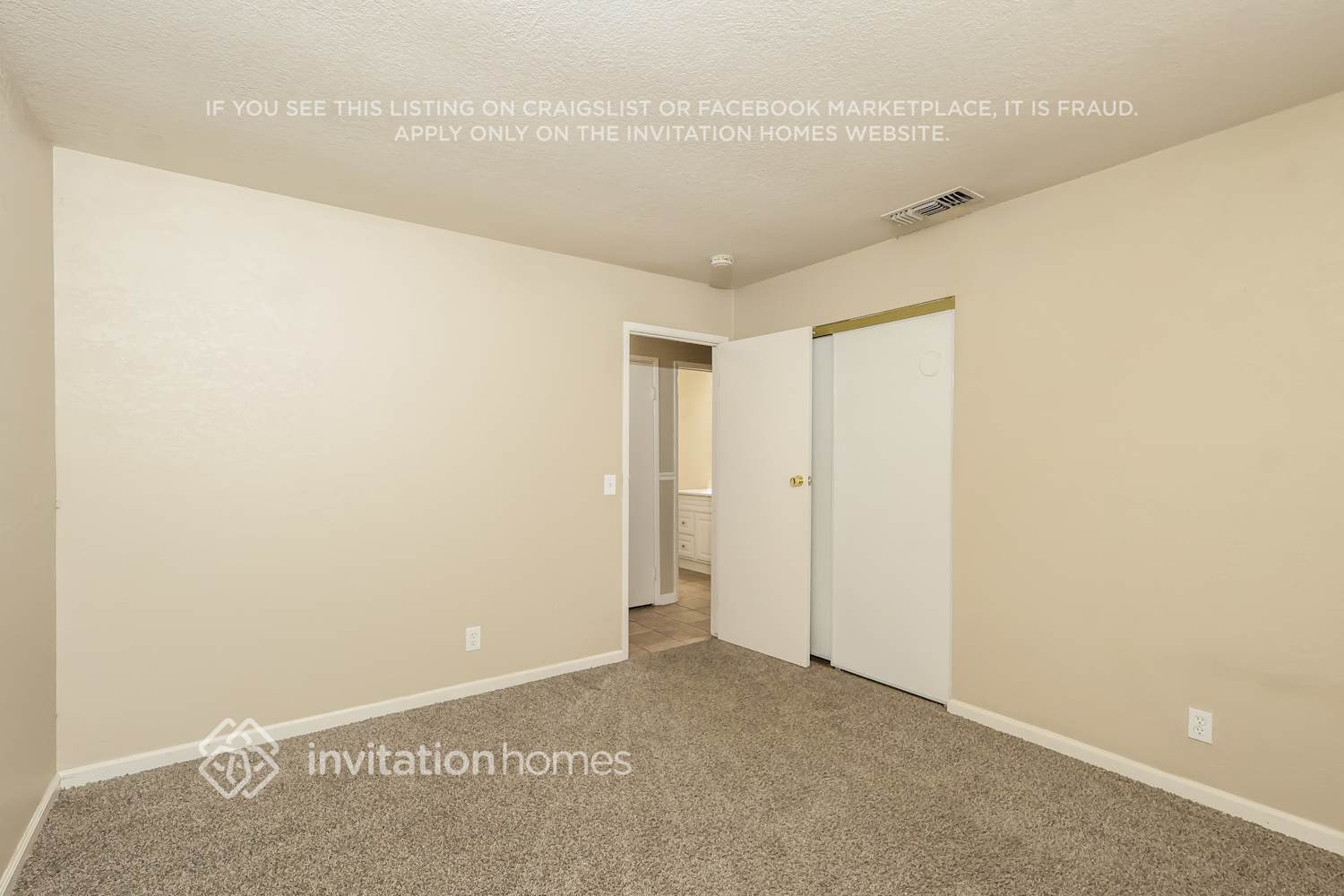 Building Photo - 1542 Claremont Dr