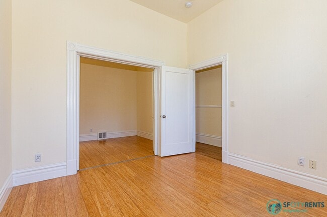 Building Photo - 1623 Noe St