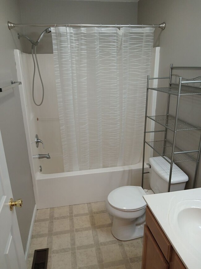 Building Photo - 514 Nunley Dr