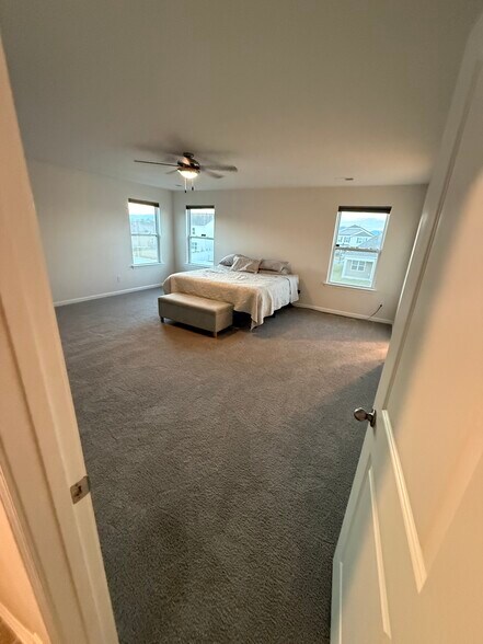 Building Photo - 209 Wheatfield Rd