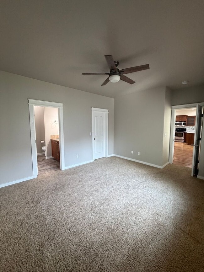 Building Photo - 3024 N Christian Way