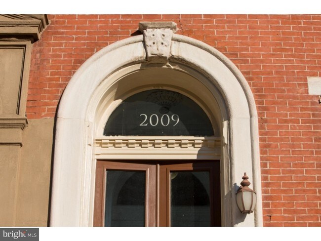 Primary Photo - 2009 Spring Garden St