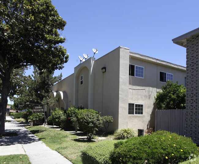 Building Photo - Loara Heights Apartments
