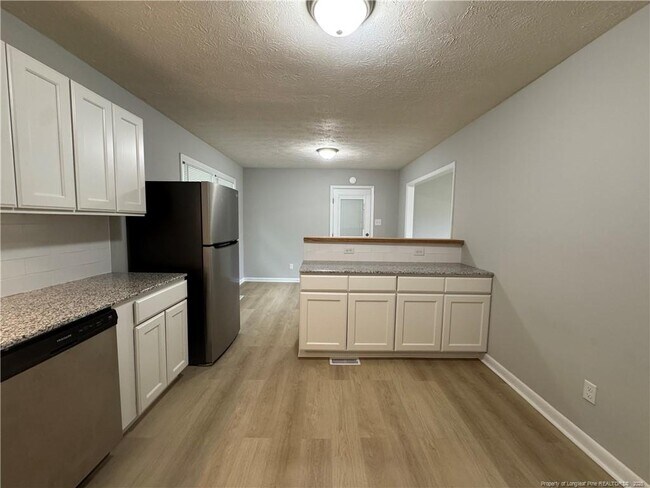 Building Photo - 179 Paddle Wheel Rd