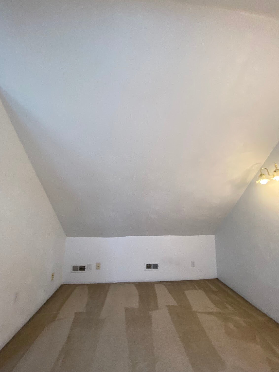 Building Photo - 5819 Bartlett St