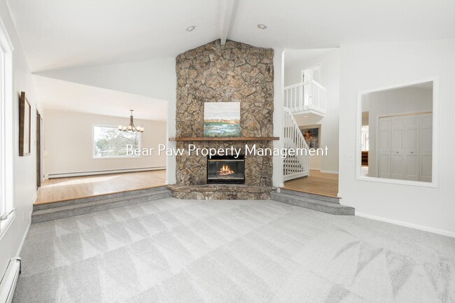 Building Photo - Beautiful Home in Genesee!!
