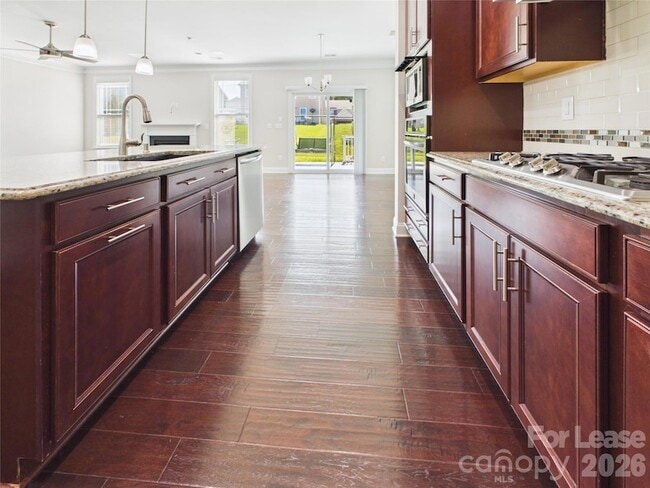 Building Photo - 1455 Briarfield Dr NW