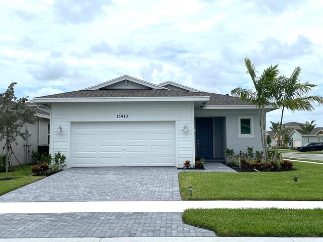 Building Photo - 13419 Noble Dr