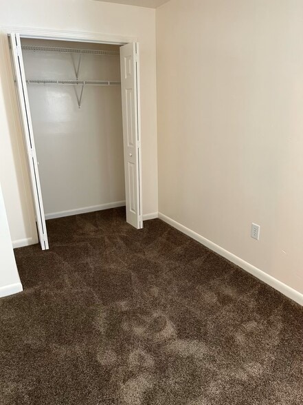 2nd Bedroom - 222 New Stock Rd