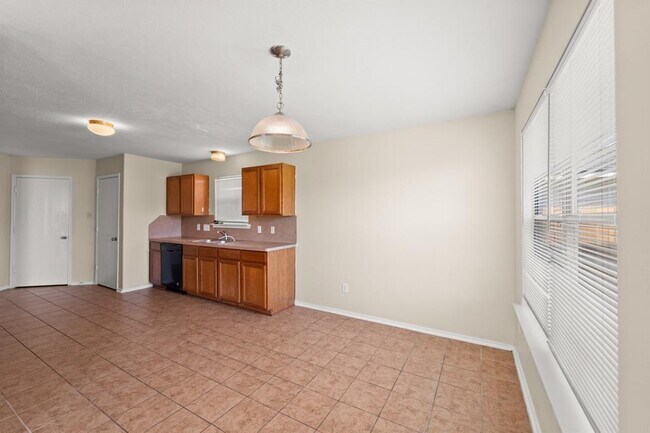 Building Photo - 12531 Meadow Frost Ln