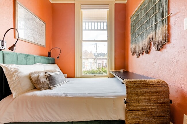 main floor bedroom 2, full size bed - 1530 Fulton Street