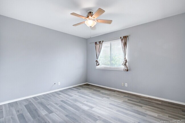 Building Photo - 6002 Woodway Pl