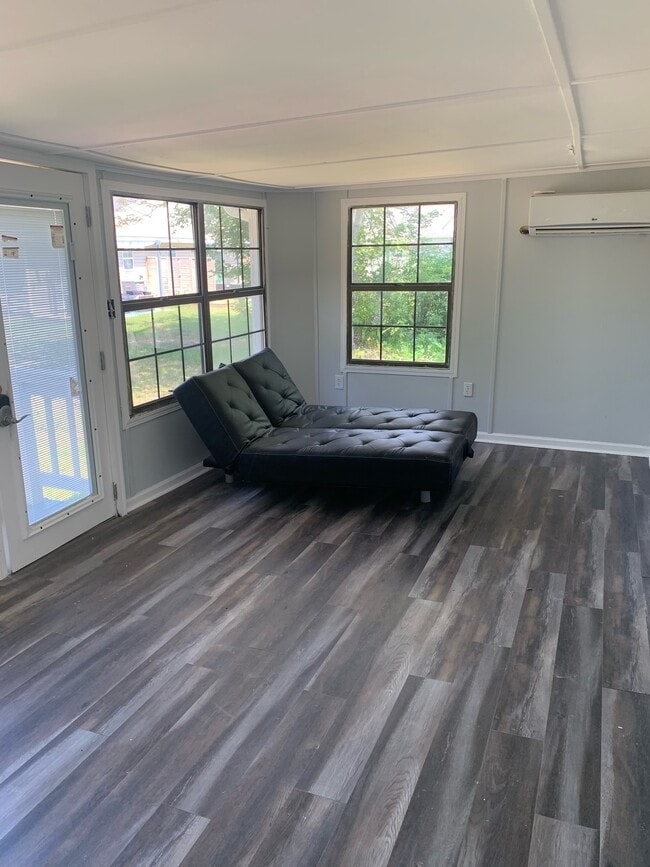 Building Photo - 2629 Lagoon Knoll Dr