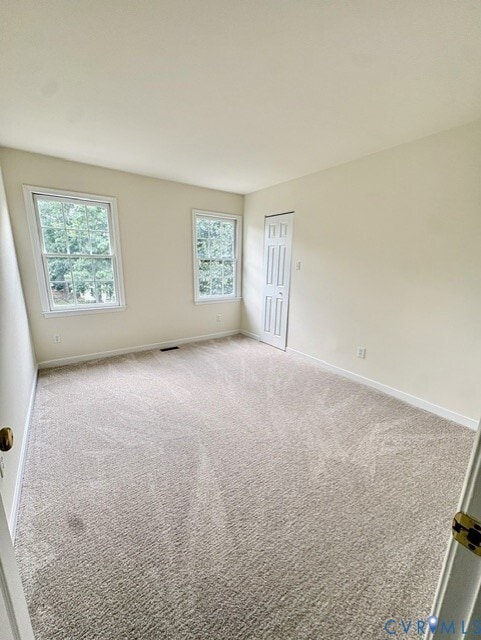 Building Photo - 5633 Lake Sharon Dr