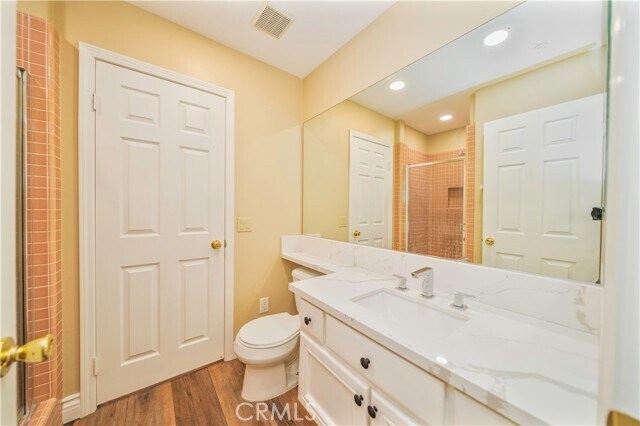 Building Photo - 9531 Montanza Way