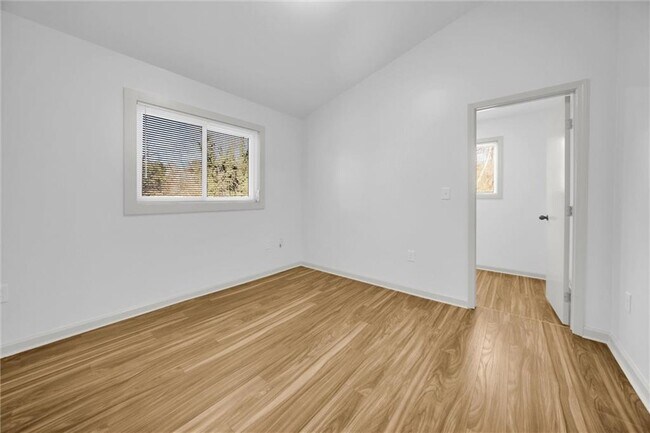 Building Photo - 3119 Piper Dr