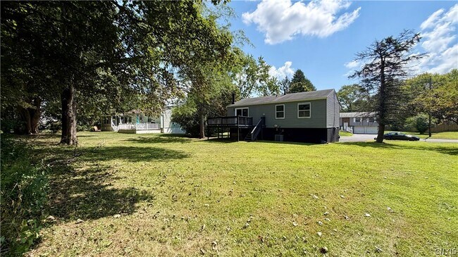 Building Photo - 104 Finwood Dr