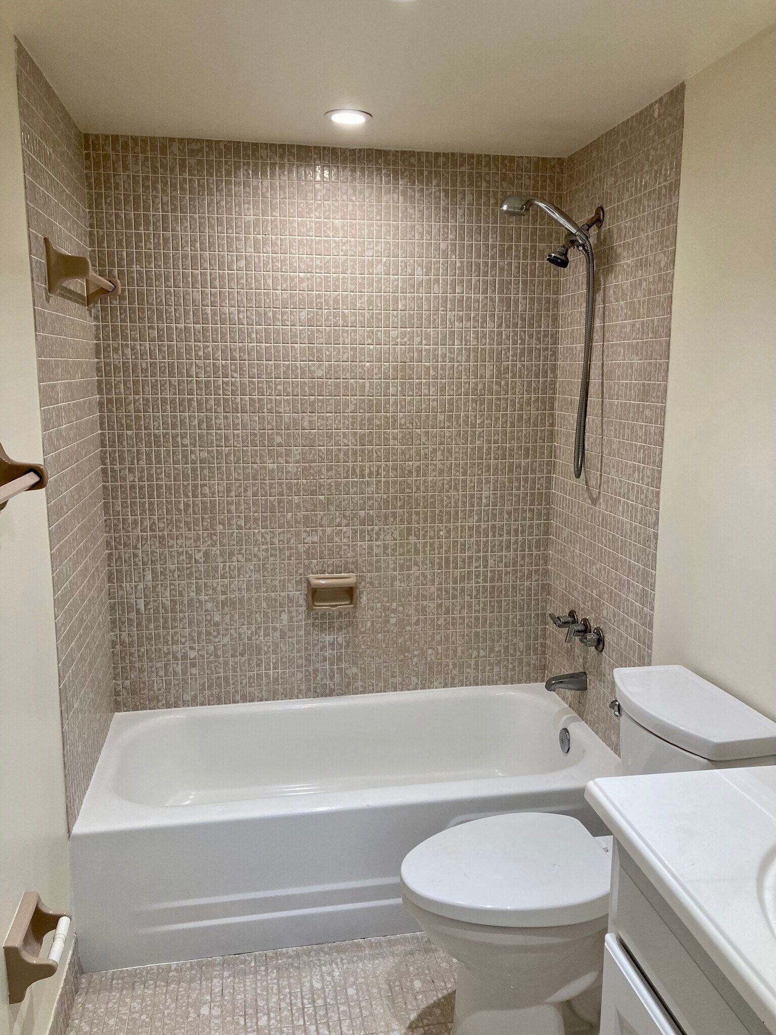 2nd Bathroom - 13951 SW 66th St