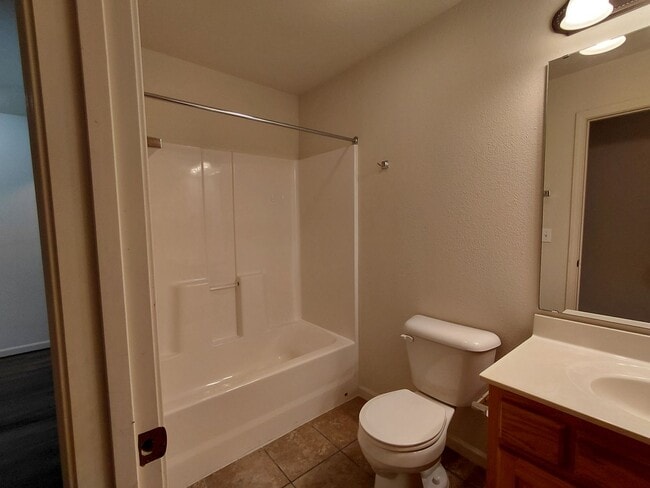 Building Photo - 16328 Holy Cross Ln