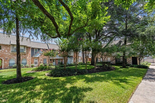 Building Photo - 11002 Hammerly Blvd