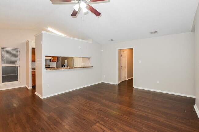 Building Photo - 10102 Williford Dr