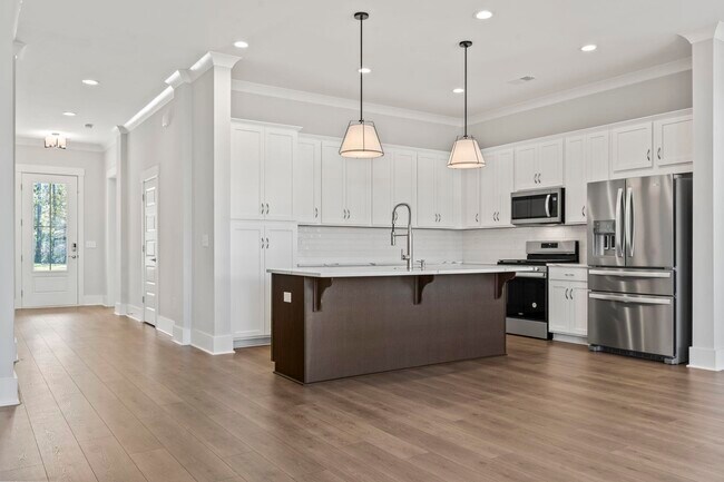 Building Photo - 2034 Comradery Wy